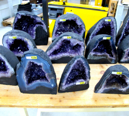 Amethyst Drusen