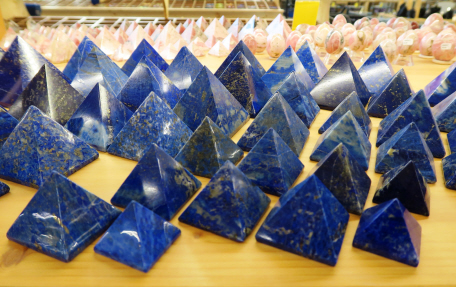 Lapis Lazuli Pyramiden